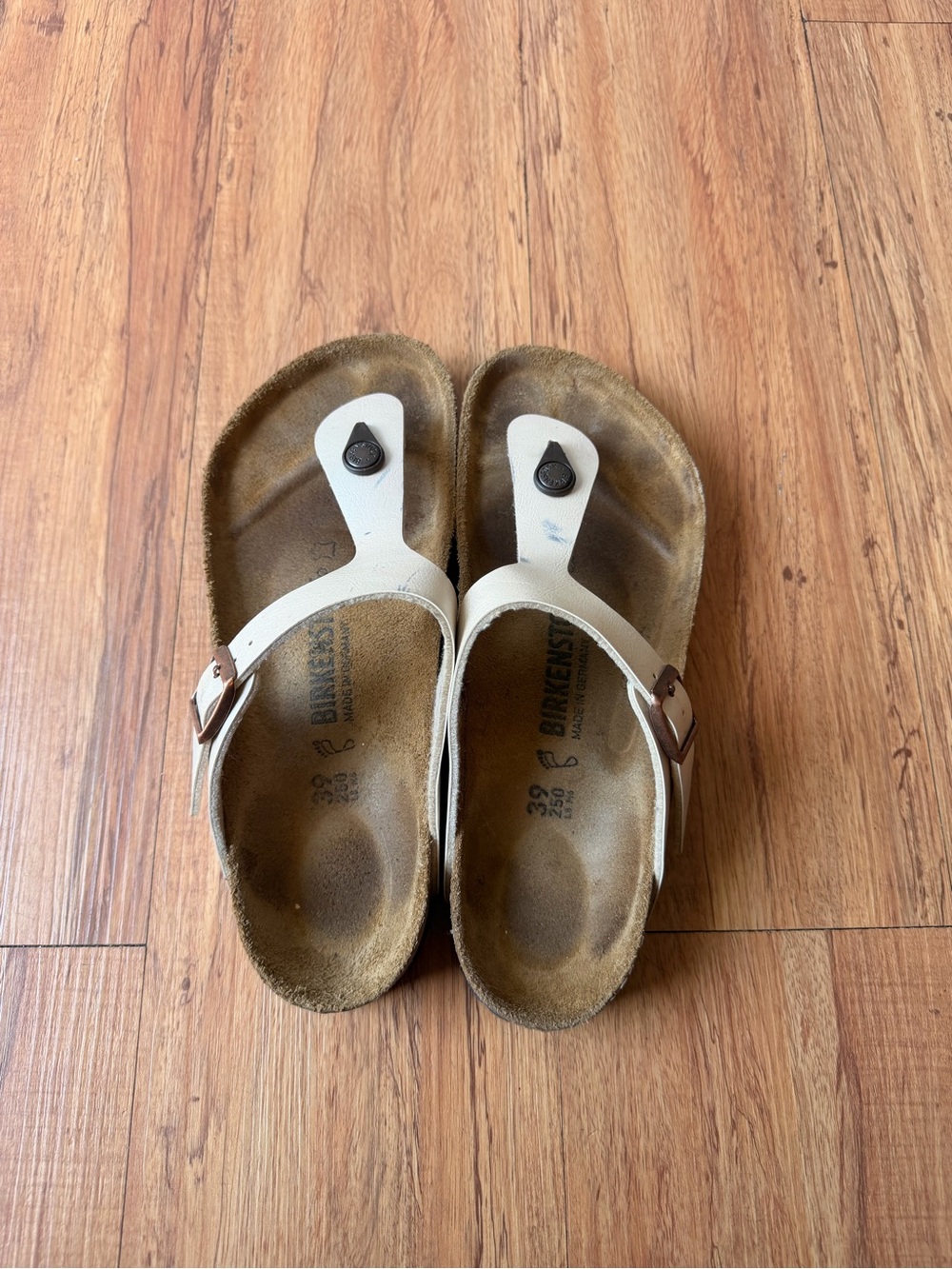 Birkenstock Kids White Thong Sandals